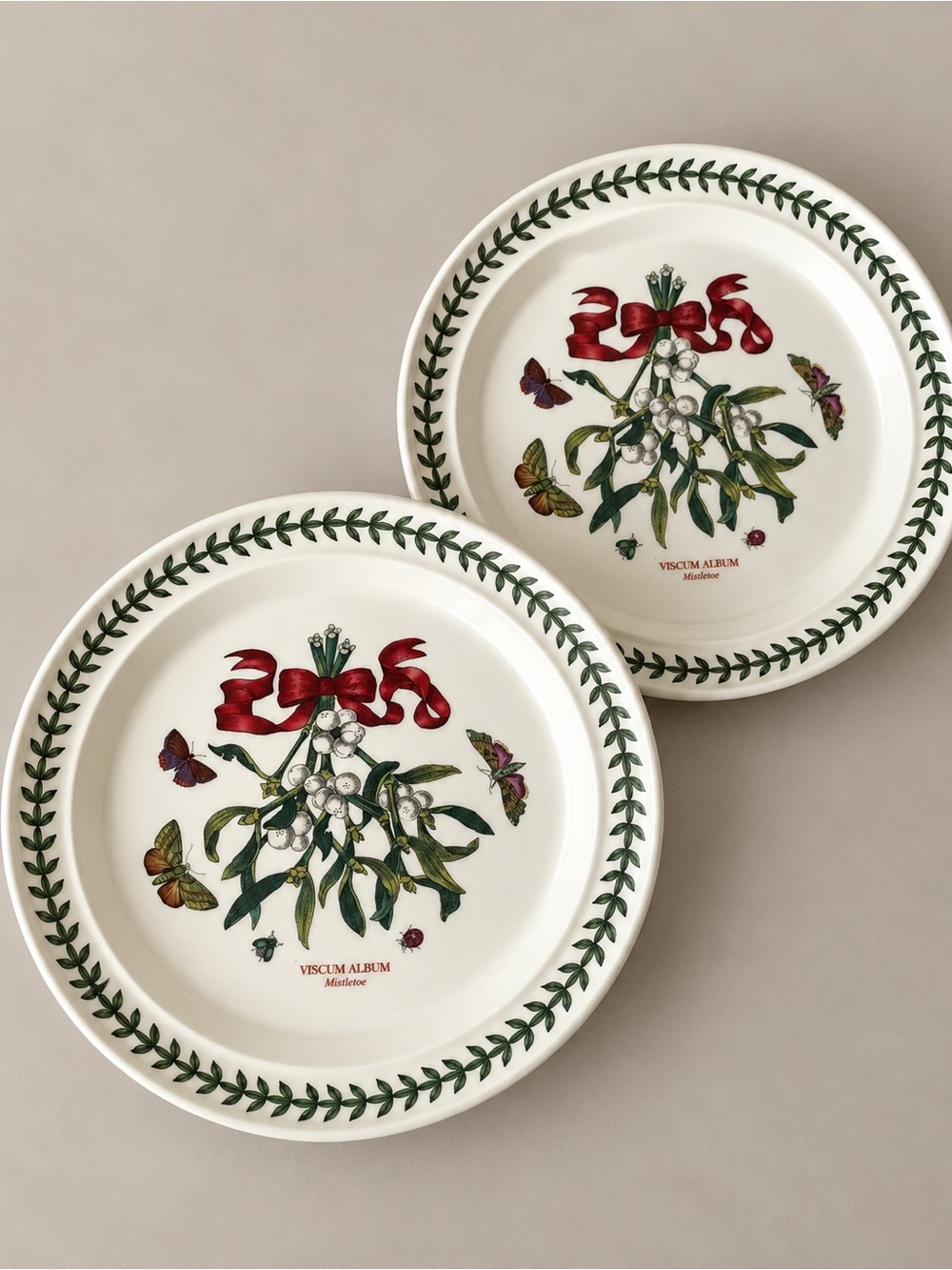 Portmeirion Botanic Garden Mistletoe Dinner Plates Set of 2 Discontinued